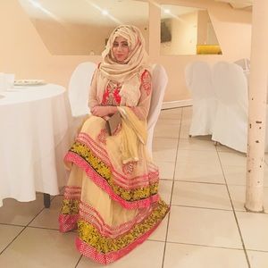 Meet your Posher, Eva